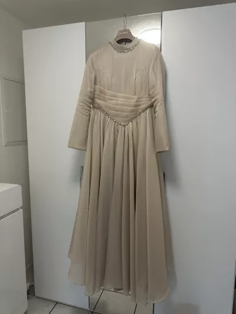 Abendkleid Beige