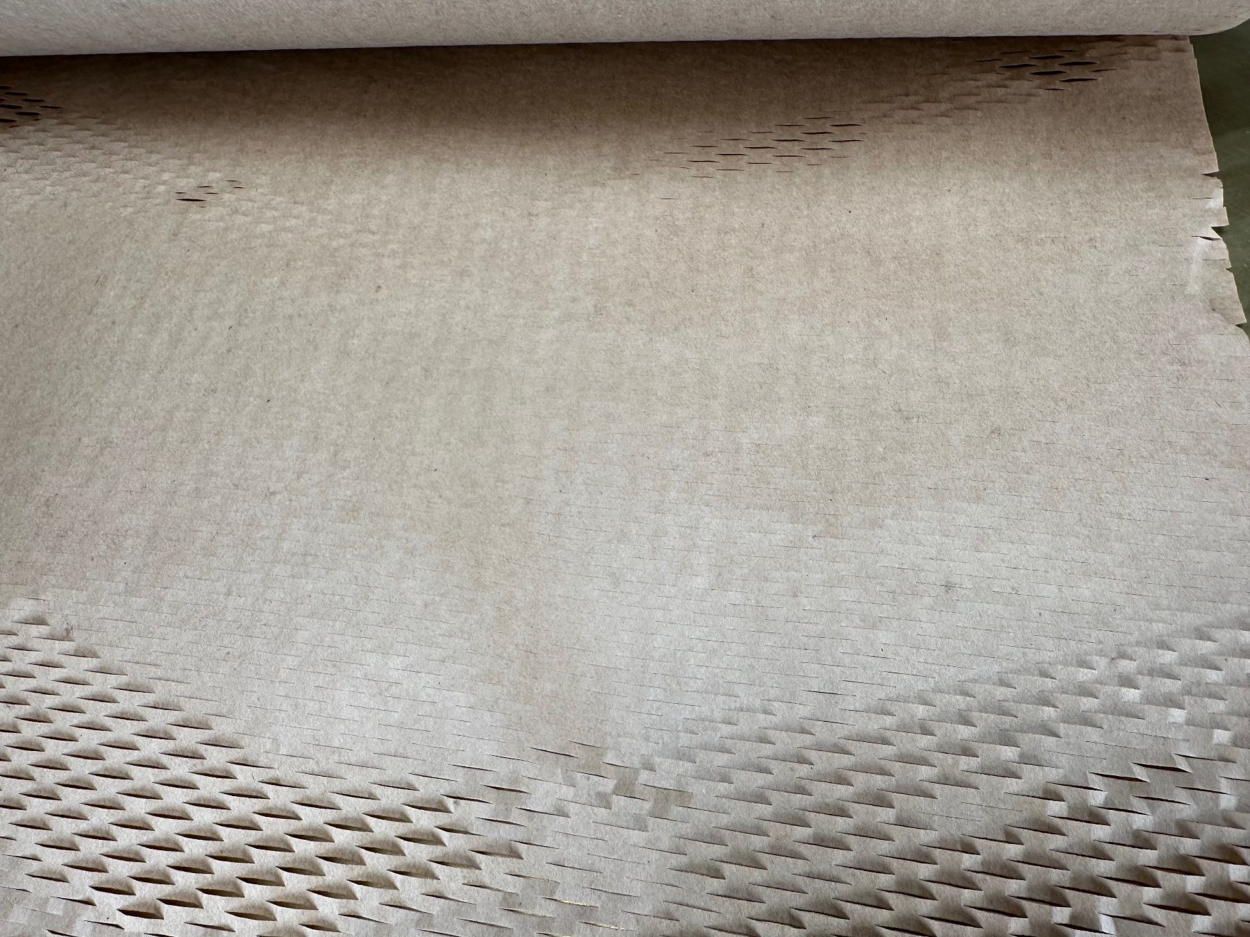 Materiale di riempimento: 2x Verpackungspapier, Polstermaterial, Versand, Polster – Usato da Laufenburg venduto da Sirluger 2