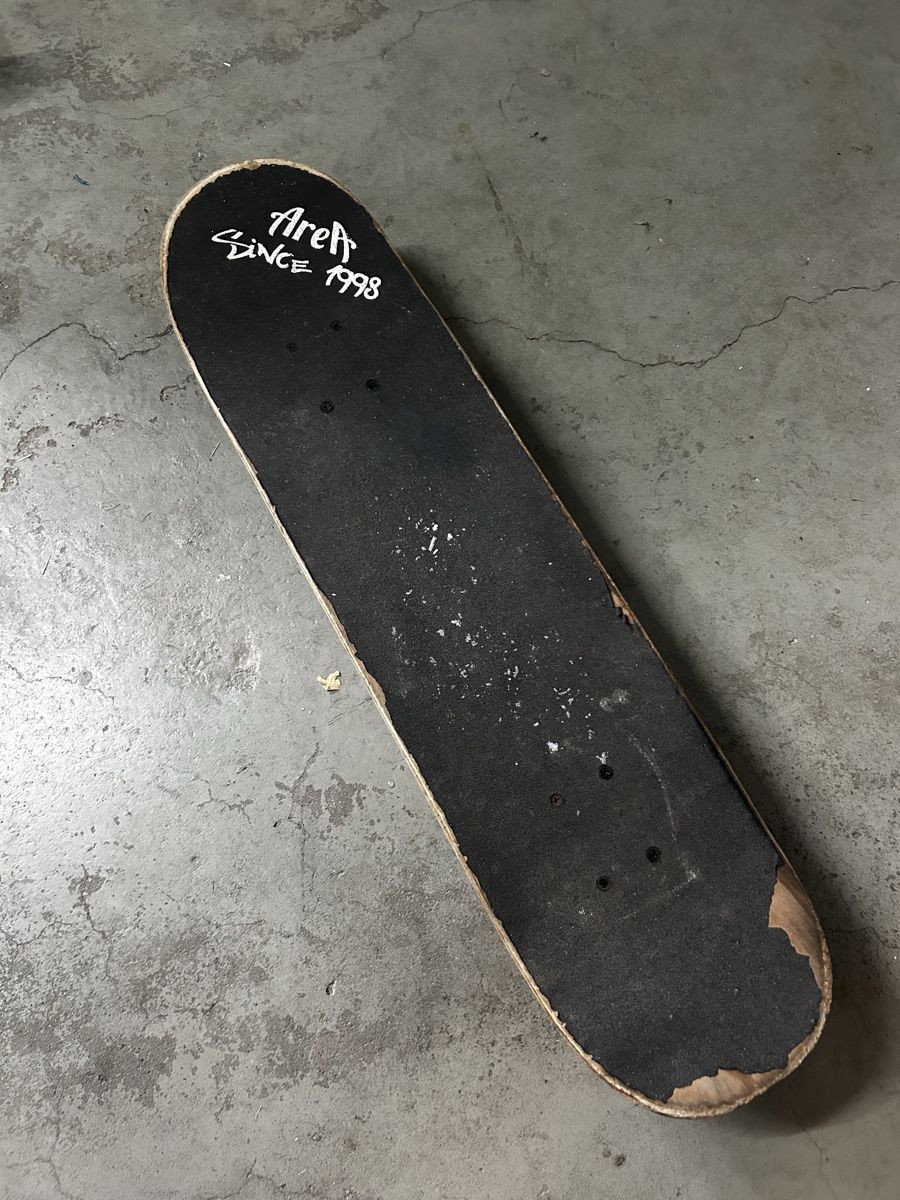 Skateboards: Skateboard Area  – Usato da Reconvilier venduto da ako_6n9m