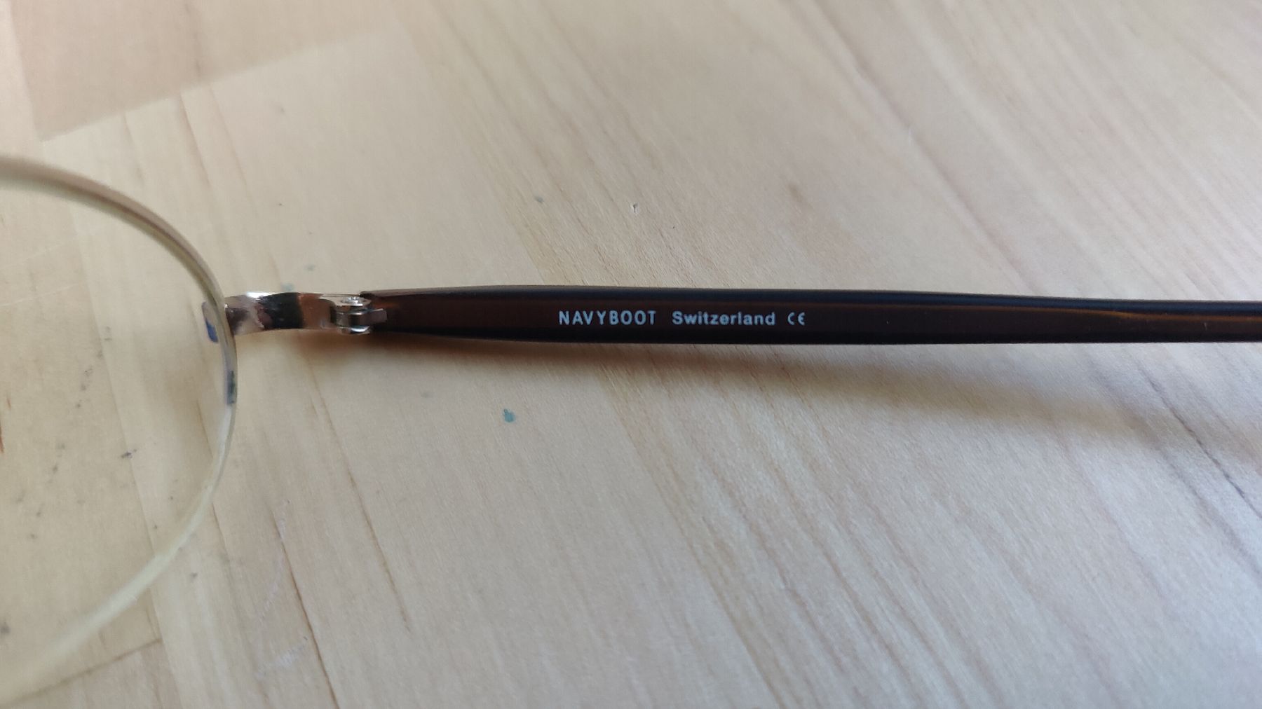Navyboot Brillen & Gläser: Navyboot Lesebrille (W2) – Gebraucht aus Aarau von bro_9zsg 5