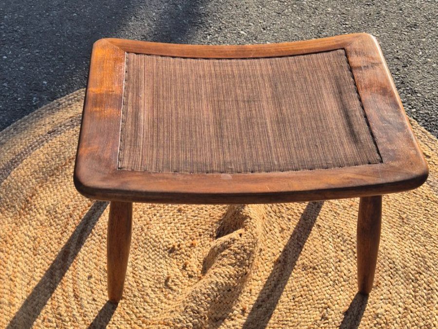 Sgabelli: Tabouret bas vintage scandinave – Usato da Fully venduto da tameab 1