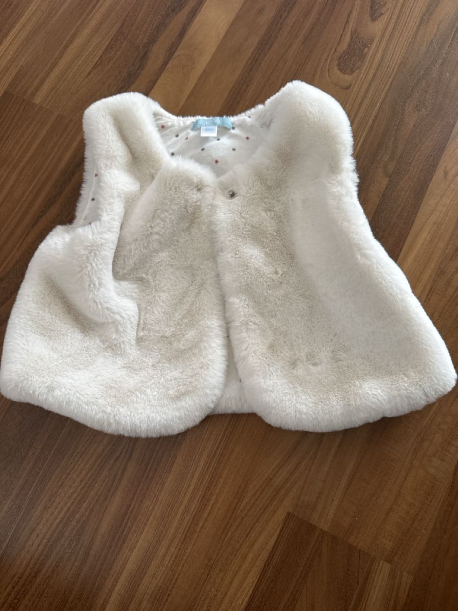 Altro abbigliamento per bambina: Gilet en fourrure – Usato da Veyras venduto da lolotte6971