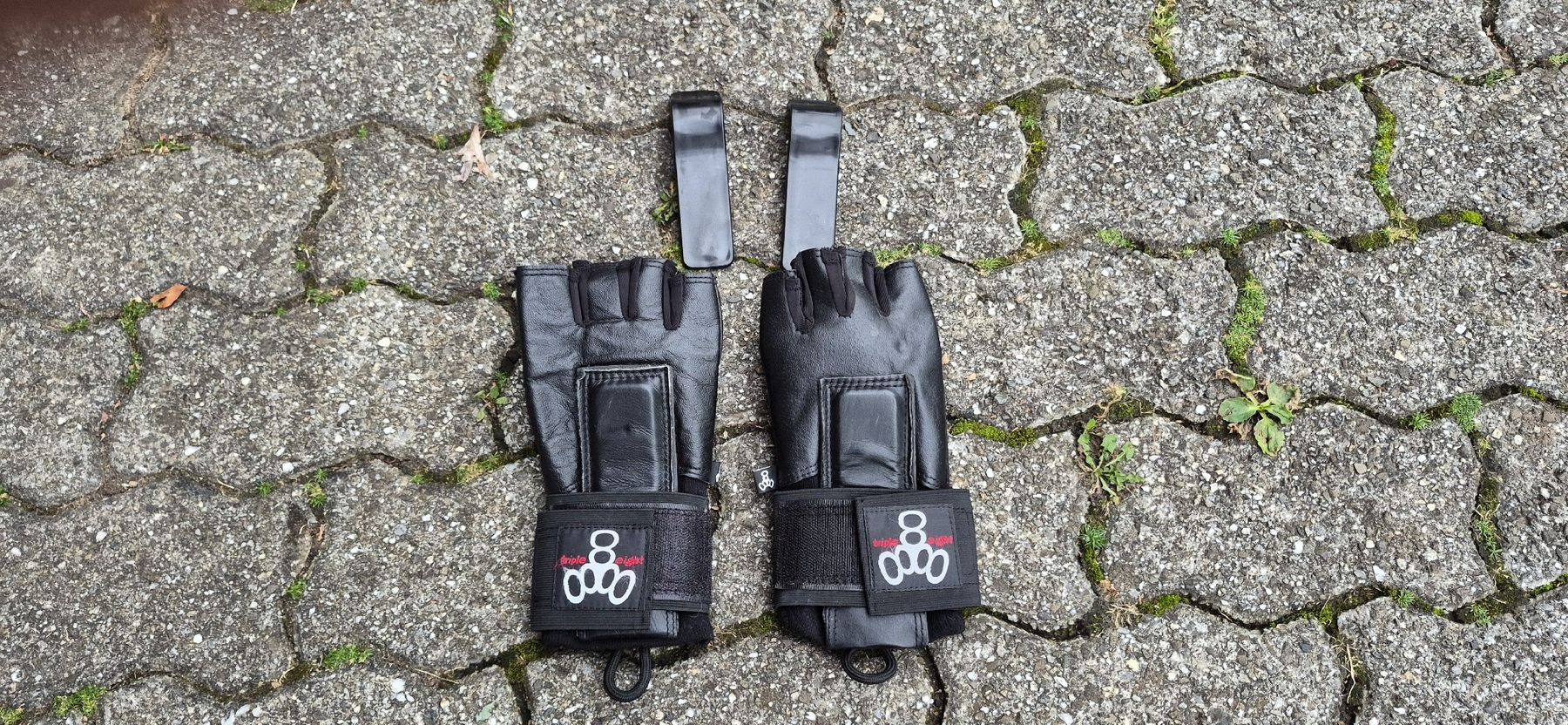 Schutz & Schoner: Handschoner – Gebraucht aus Ebnat-Kappel von playade 1