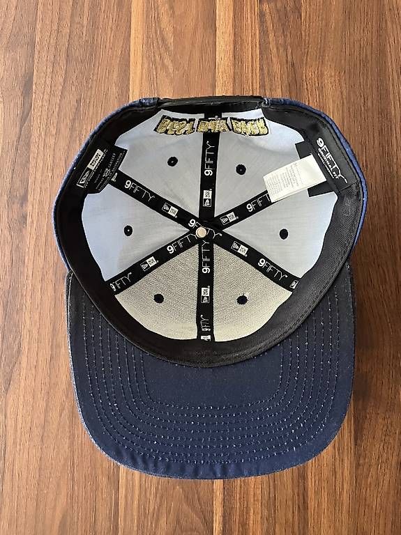 Copricapi, berretti & cappellini: Tomorrowland Cap – Usato da Hägendorf venduto da Chev-Chelios89 3