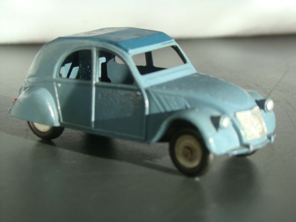 DINKY TOYS 24T Citroën 2CV d'origine Made in France Meccano EUR 30,00