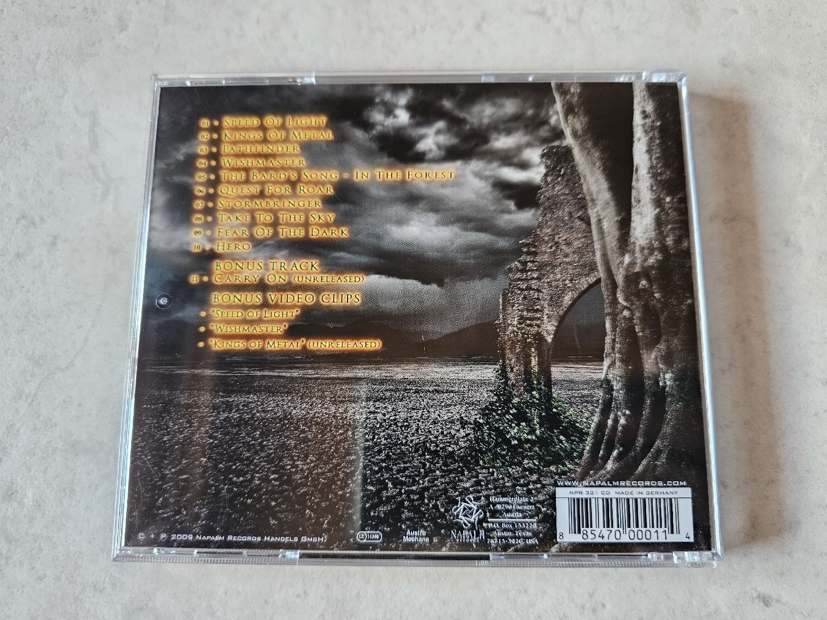 CD: Van Canto  -  Hero – Usato da Schneisingen venduto da backstore24 1