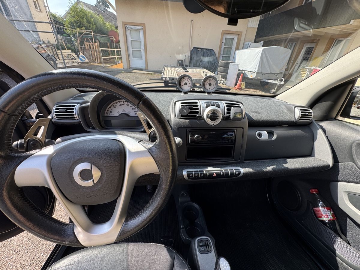 Smart Autos: Smart Fortwo – D'occasion à Hendschiken par rem_qk27 3