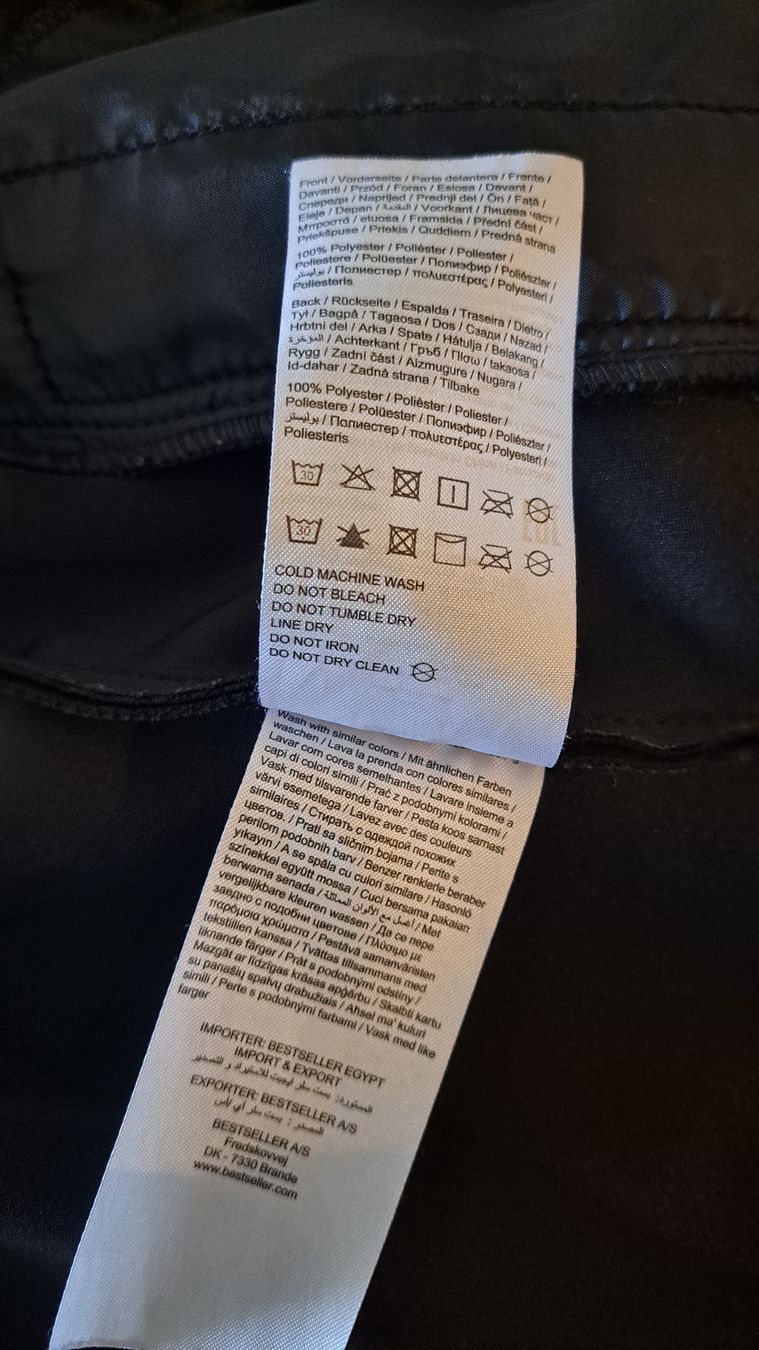Only Giacche: ONLY Jacke Schwarz – Usato da Seengen venduto da ja6_65wp 4