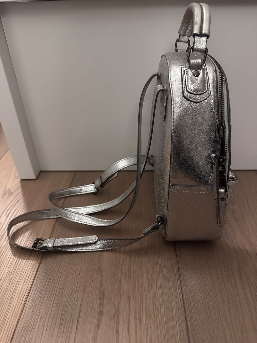 Zaini: Rucksack silber- Accessorize – Usato da Schindellegi venduto da adb_5s8g 1