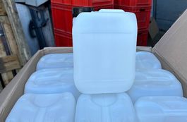 32 Stk. neue 5Liter Kanister