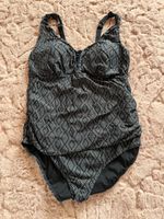 Schöner Damen Badeanzug, Figurformend, Grösse 50/52