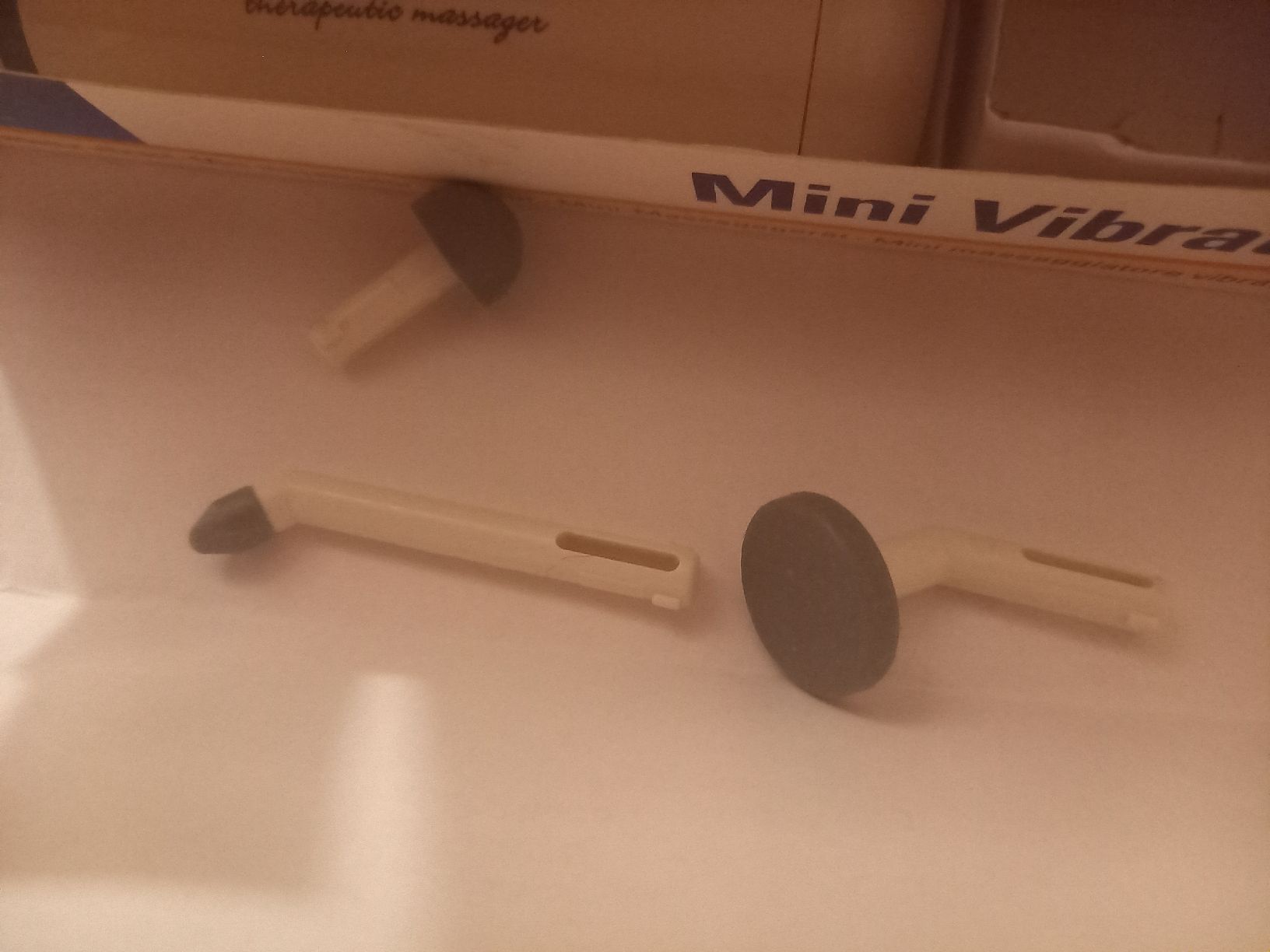 Dispositivi per massaggi: Mini Vibrator – Nuovo (secondo la descrizione) da NIEDERBUCHSITEN venduto da jut_lpv5 3