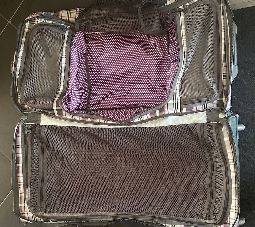 Valigie & Borse: Dakine Split Rollkoffer Large mit zwei Rollen – Usato da Langendorf venduto da Felix2017 3