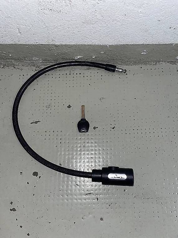 Schlösser: Câble antivol à clé pour vélo - Bon état – Gebraucht aus Genève von alo_vg7s 2