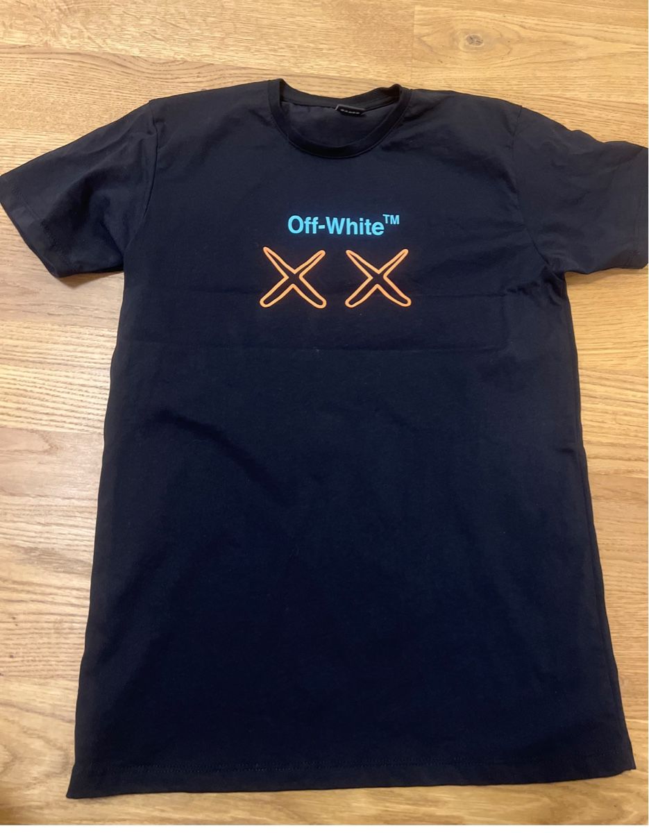 Off-White T-shirt: Off white t shirt M – Nuovo (secondo la descrizione) da Root venduto da Fashionhomeandmore