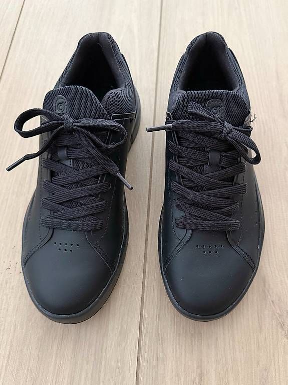 Herrenschuhe: ON-Sneaker, schwarz – Neu und originalverpackt aus Luzern von arl_bgv9