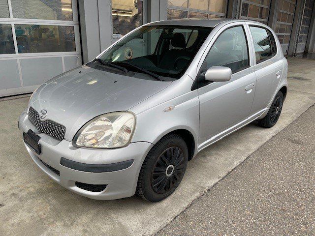 Toyota Yaris 1.3 87 PS Manuell