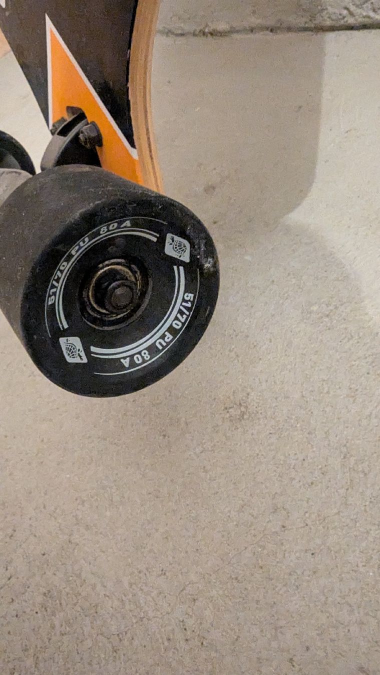 Skateboards: Longboard Schildkröt gebrauchter Zustand 80A Rollen – Usato da Bottighofen venduto da _Claudio_ 2