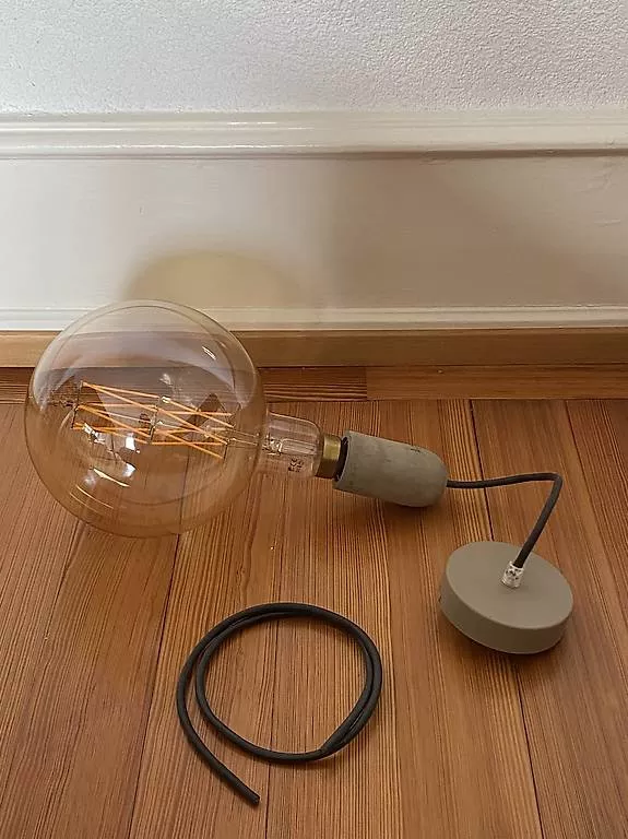 Lampade: Lampe – Usato da Lausanne venduto da keriea 2