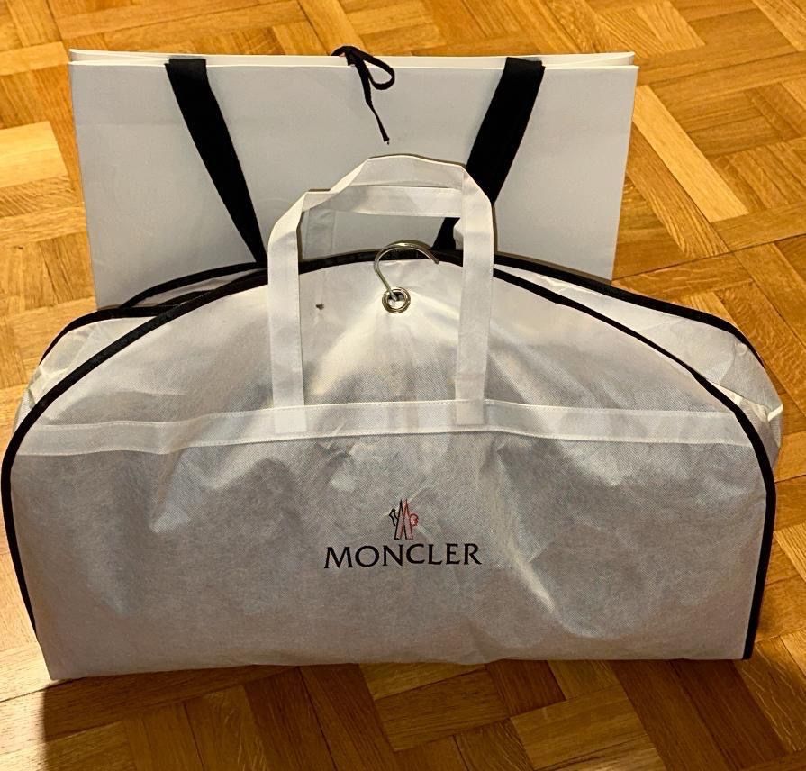 Moncler Vestes: Doudoune Moncler – D'occasion à Genève par Lilimouss 4