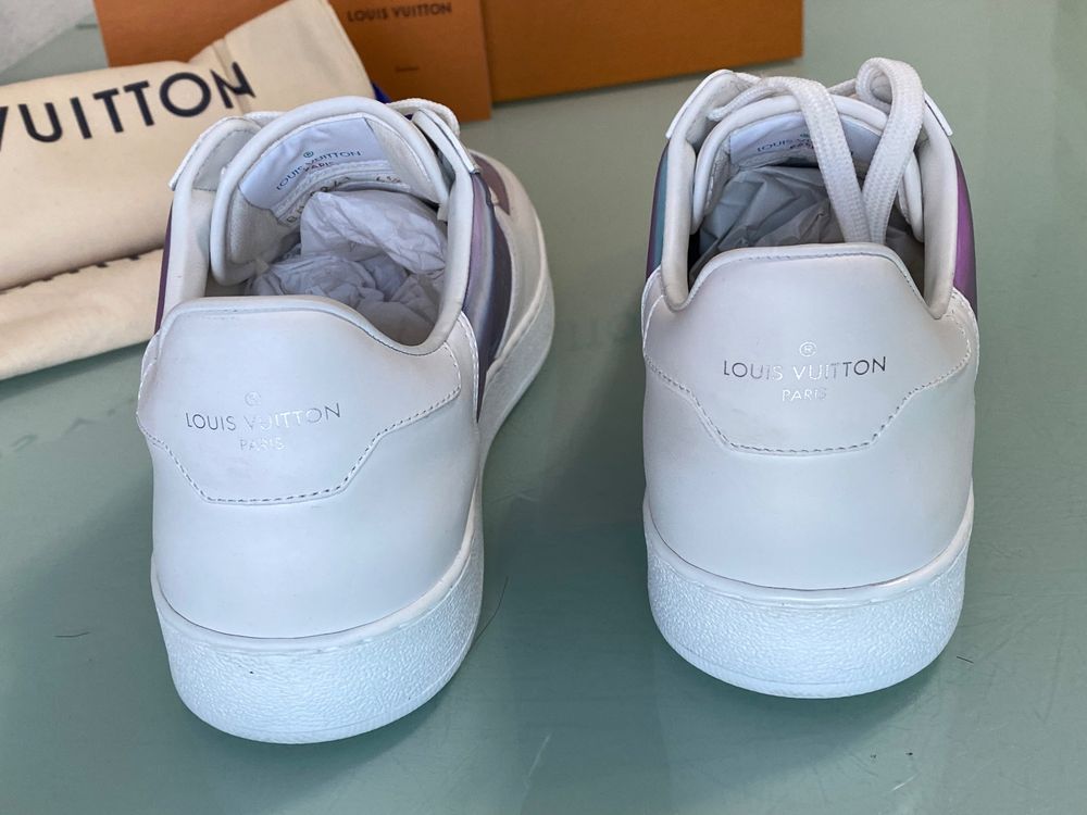 Louis Vuitton Scarpe da uomo: LOUIS VUITTON Rivoli Reflektier Monogramm Low Sneaker 41 NEU – Nuovo e nell'imballaggio originale da Kreuzlingen venduto da kruezbiz 8