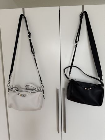 2er Set Karl Lagerfeld Handtaschen in schwarz und weiss