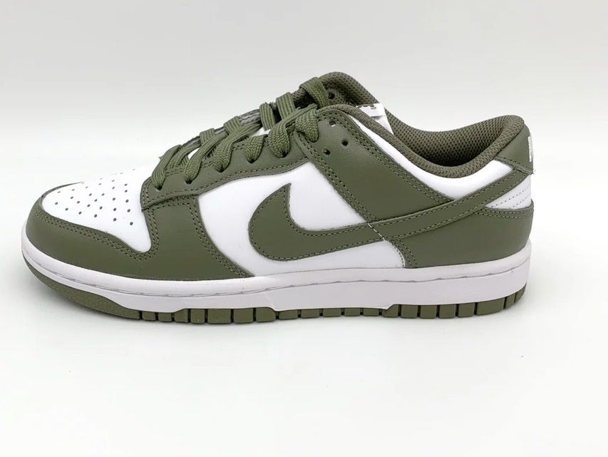 Nike Chaussures hommes: Nike Dunk Low Medium Olive – Neuf (Voir description) à Eschenbach LU par Galaxis.ch 2