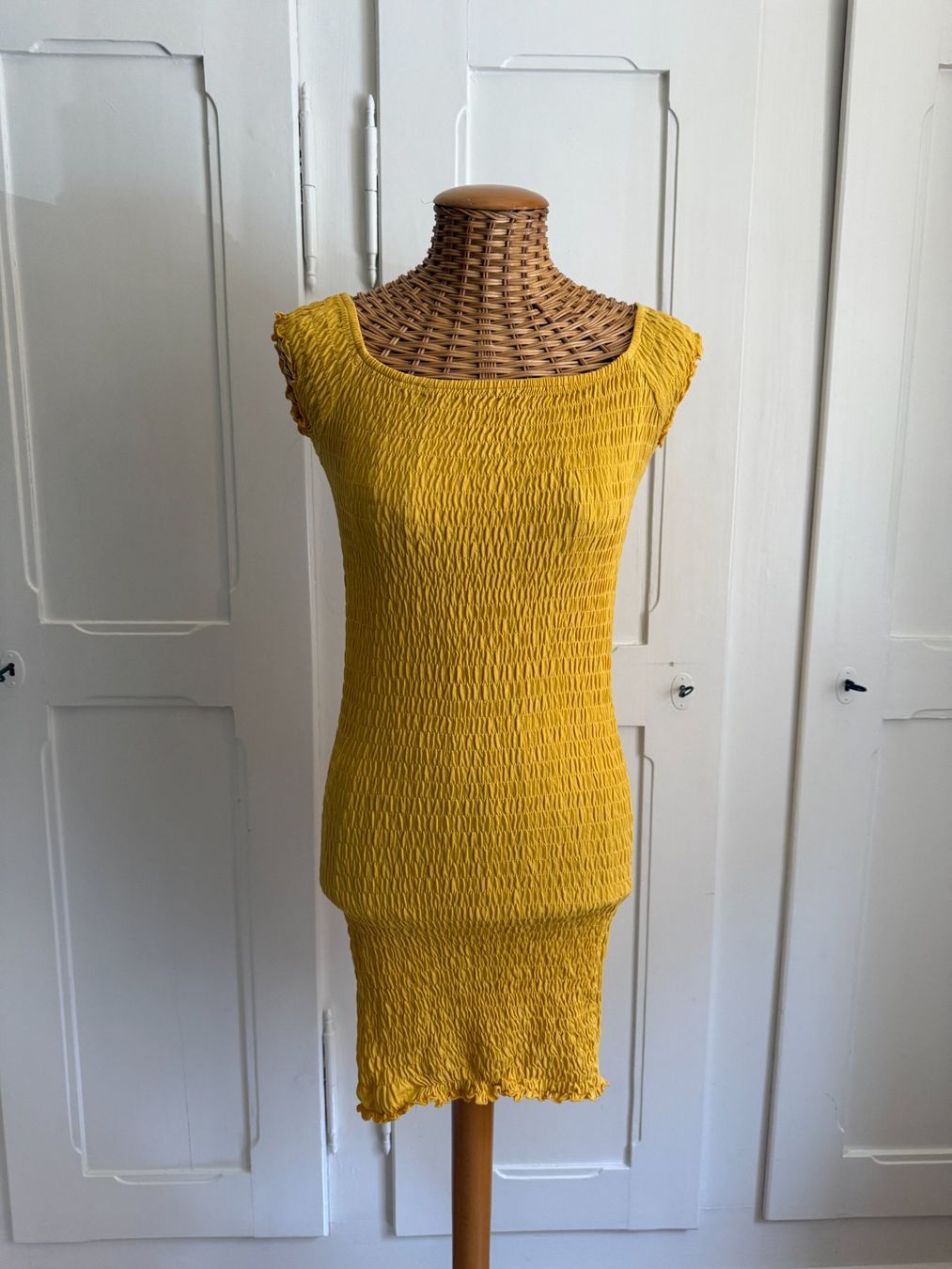 Topshop Vestiti: TOPSHOP - Stretch Kleid senfgelb XS – Usato da Zürich venduto da Diazaio
