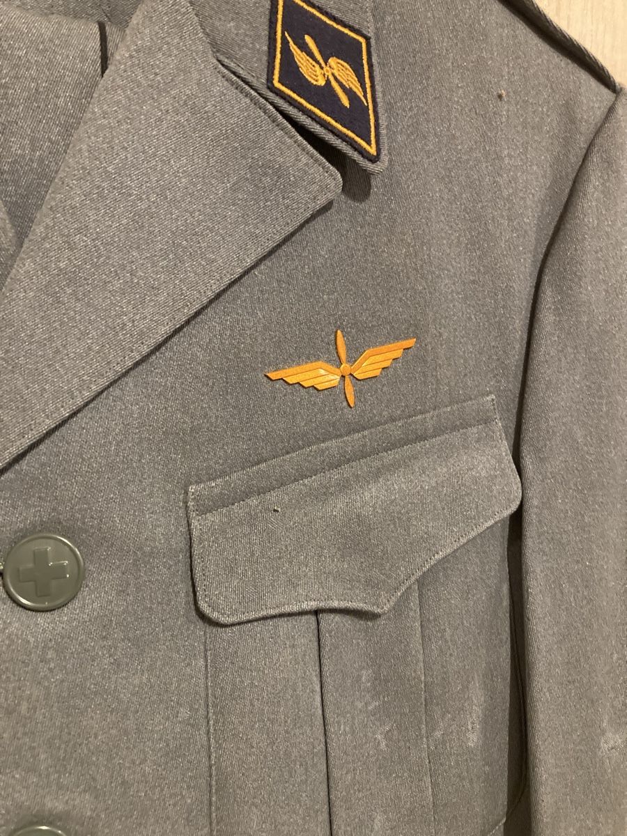 Schweizer Armee Uniformi: Uniform Pilot CH Armee 50er Jahre – Usato da Rafz venduto da Megalithiker 1