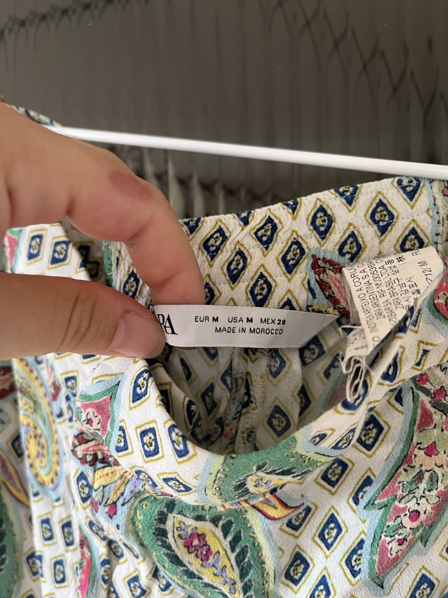 Zara Hosen: Pantalon flare à motifs – Gebraucht aus Fribourg von ine_y5jc 2