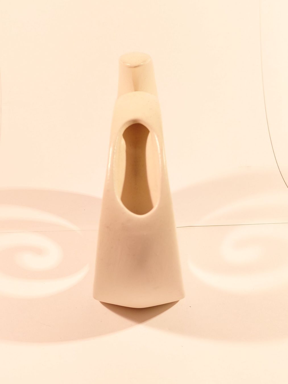 Vasi & Recipienti: Vase en spirale de couleur crème – Usato da Winterthur venduto da SilverFR 2