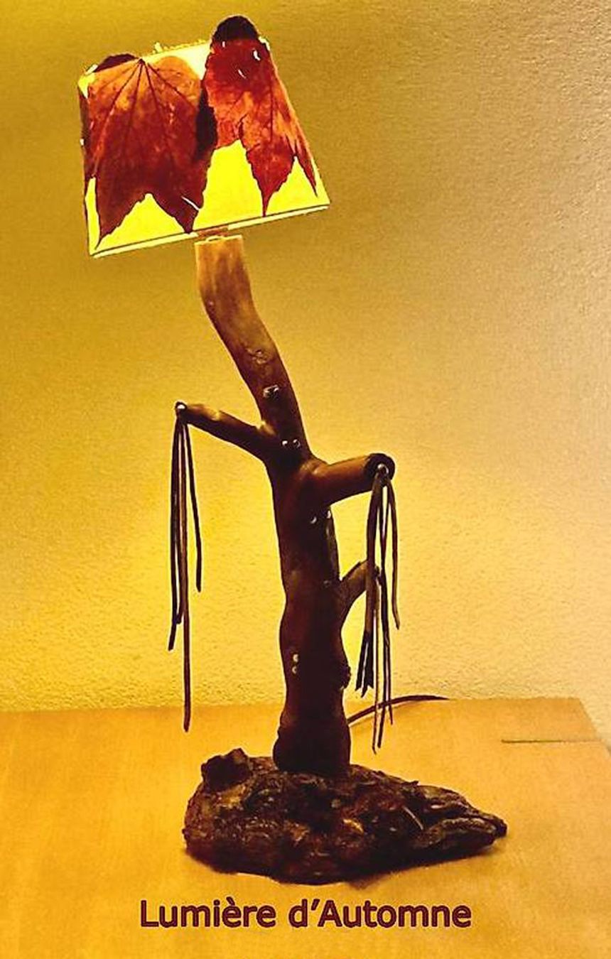 Lampade: Lampe de table, PiM creative lights : pièce unique – Usato da Sion venduto da pie_2zs9 3