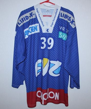 ORIGINAL EV ZUG # 39 NIKO KAPANEN TRIKOT EVZ S