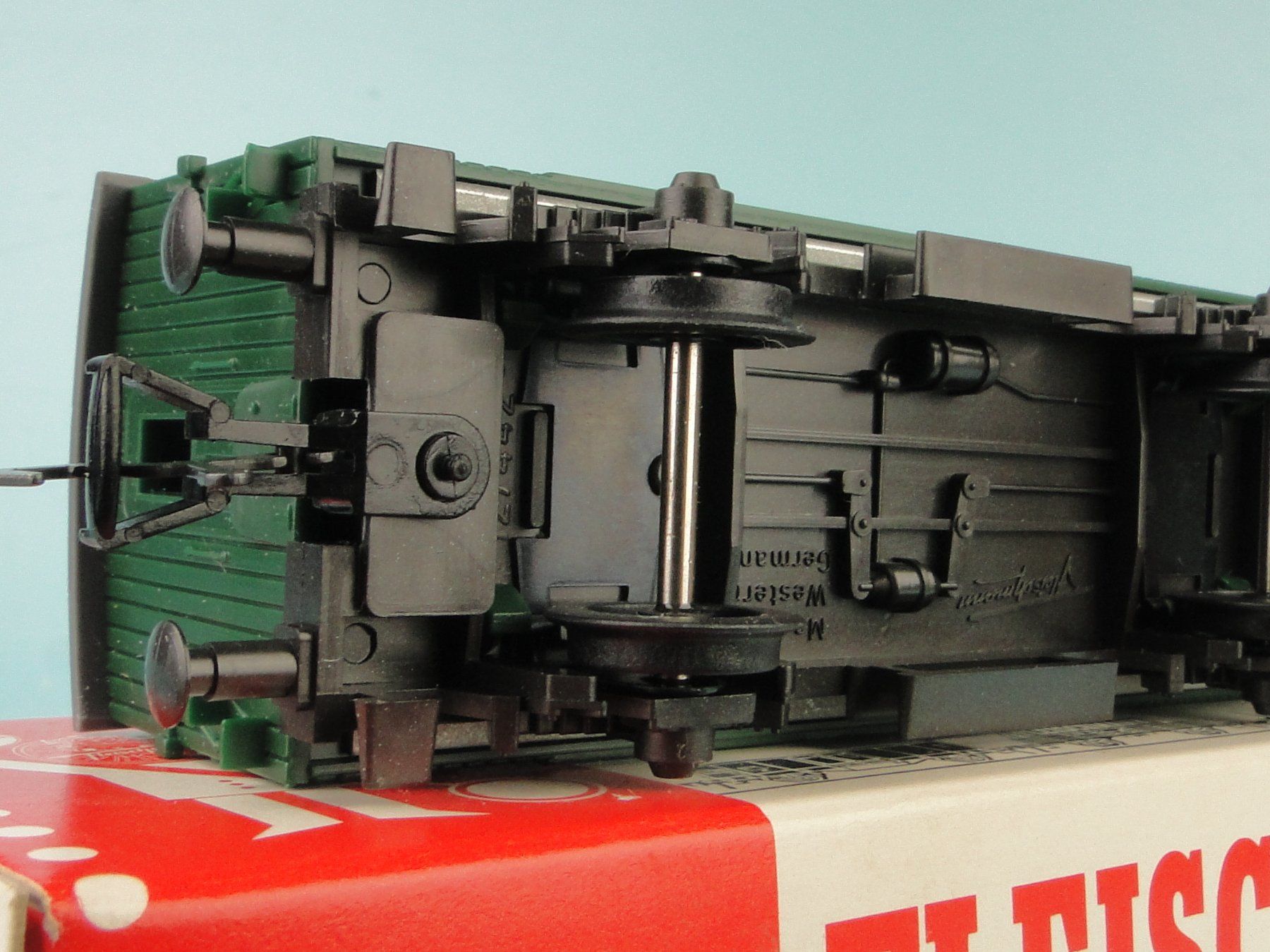 Fleischmann Modellini di ferrovie: Fleischmann 500 Gepäckwagen, neuwertig – Usato da Bülach venduto da cann11 2