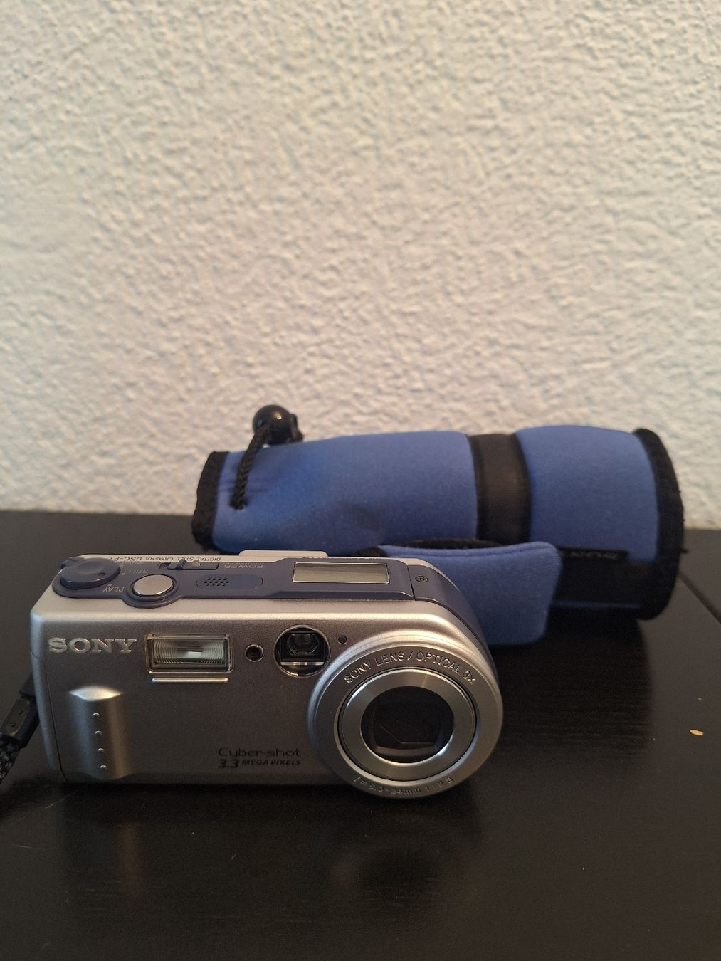 Sony Appareil photo: Sony DSC-P1 – Défectueux à Pfäffikon SZ par TobyPeterson