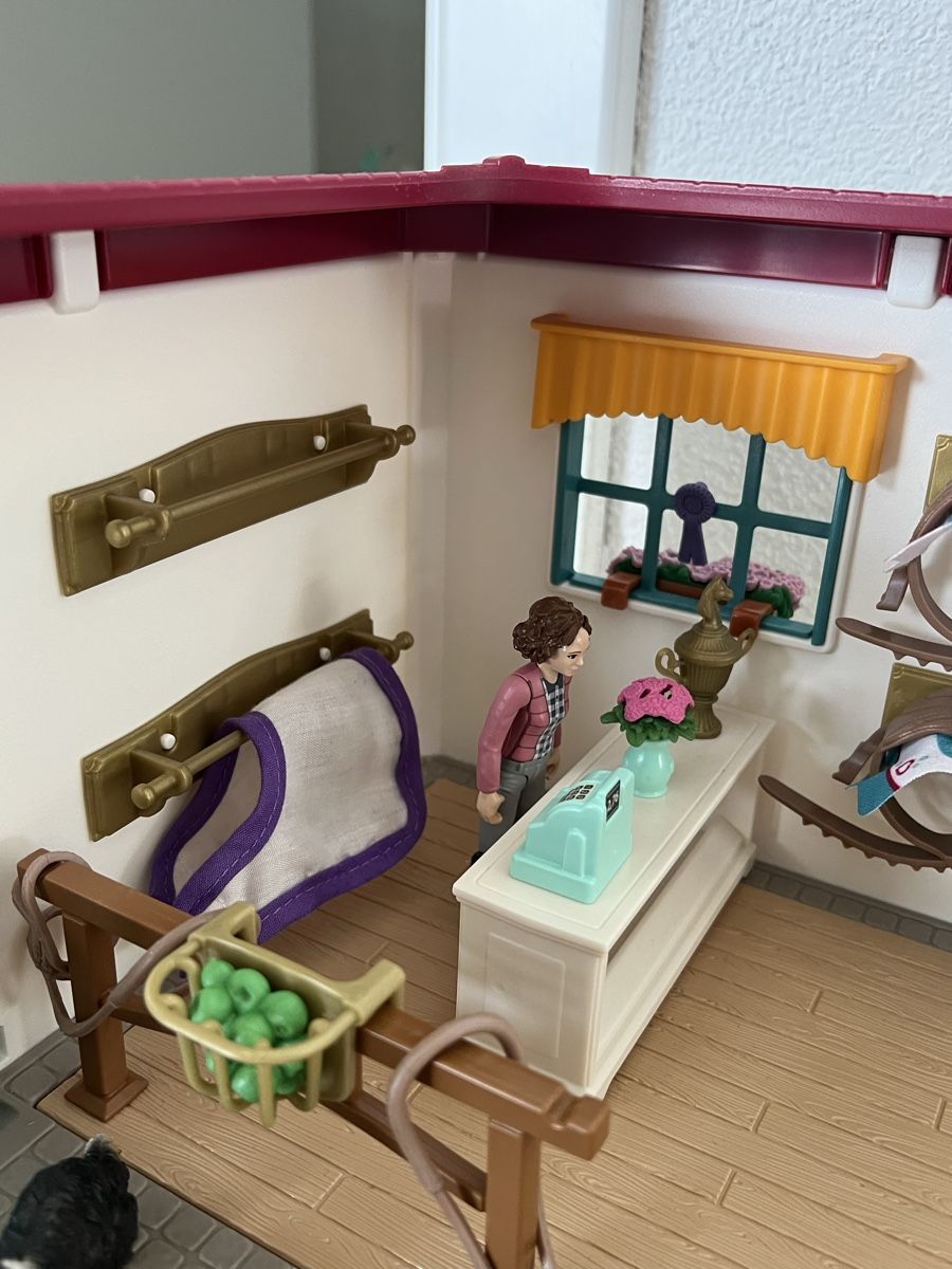 Schleich Jouets: Schleich Shop  – D'occasion à Dietwil par sarn 2