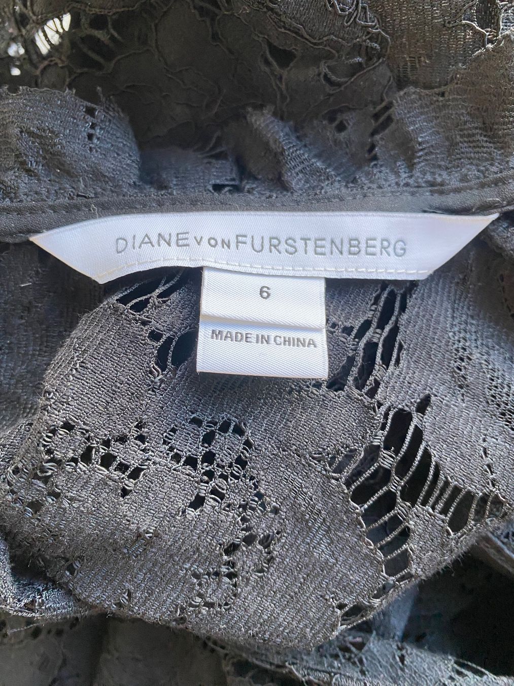 Diane von Furstenberg Vestiti: Spitzenkleid, Diane von Furstenberg, Grösse S – Nuovo (secondo la descrizione) da Bern venduto da L.I.A. 1