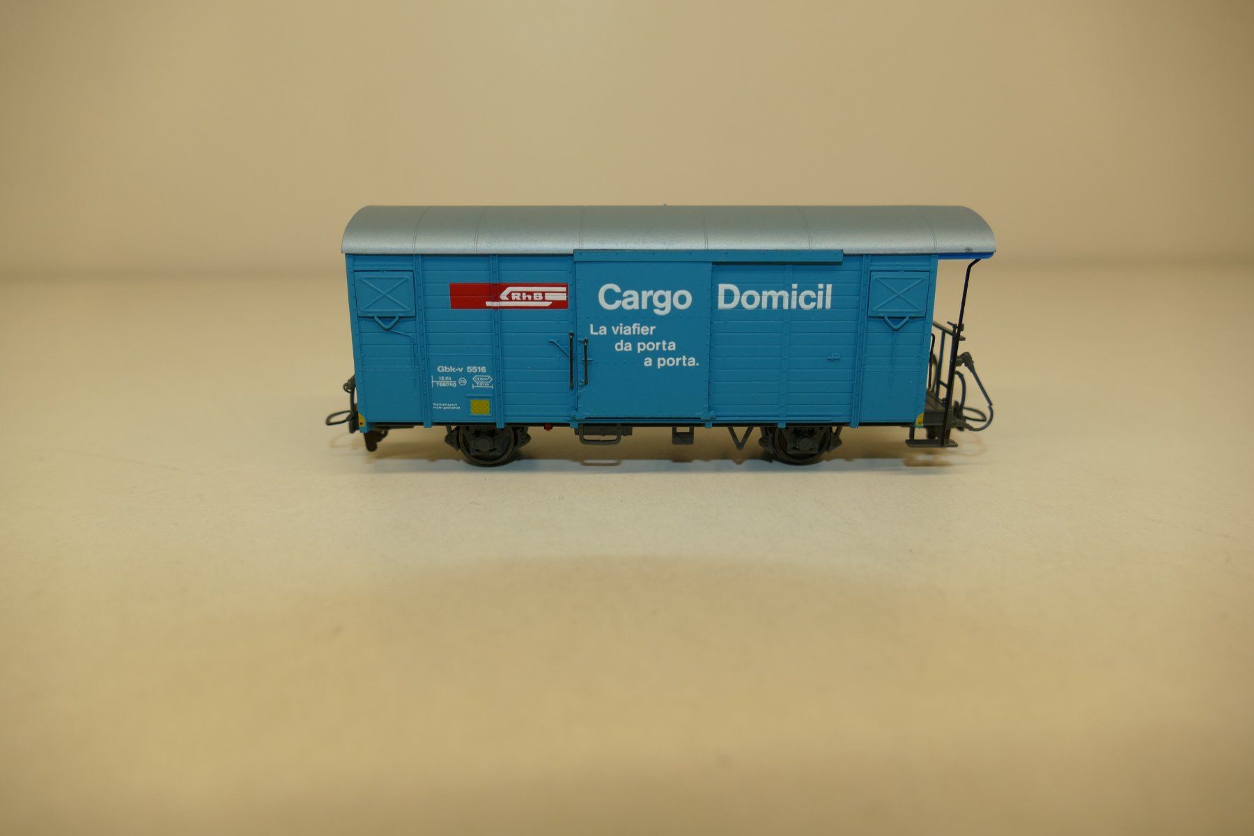 Bemo Modelleisenbahnen: Bemo H0m: RhB Güterwagen Cargo Domizil – Neu (gemäss Beschreibung) aus Niederhasli von rail-duerst 3