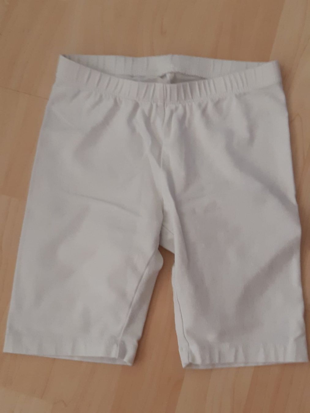 Camicette, T-shirt & Top: WORKSHOP T'SHIRT+CAT & JACK SHORT, MÄDCHEN, Gr. S, 7-8JAHREN – Usato da Sachseln venduto da volvoc70 1