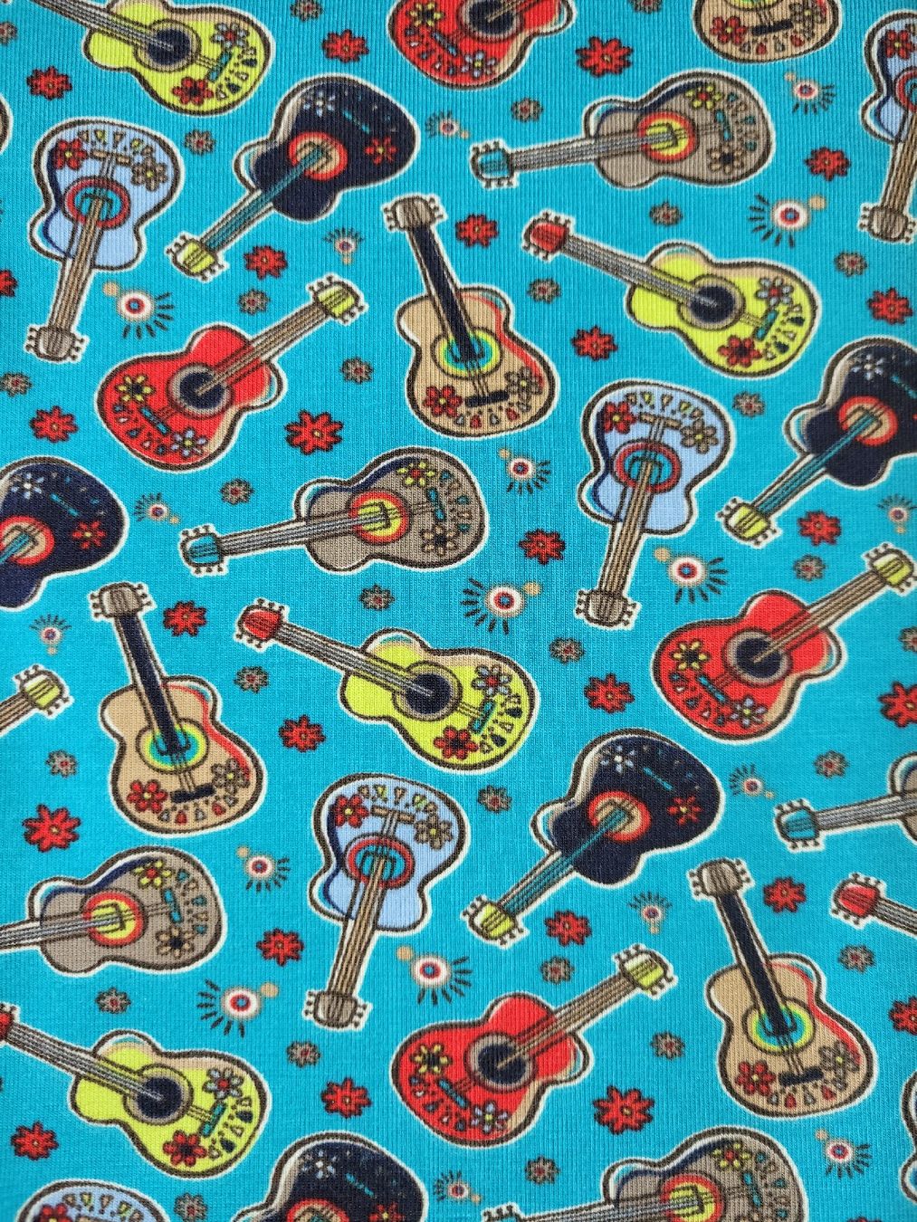 Tessuti: Jersey - Gitarren – Nuovo (secondo la descrizione) da Madiswil venduto da fabrics 1