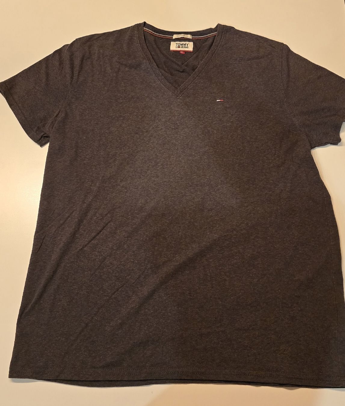 Tommy Hilfiger T-shirt: Tommy Jeans Shirt XL – Usato da Balgach venduto da ready2vote 1