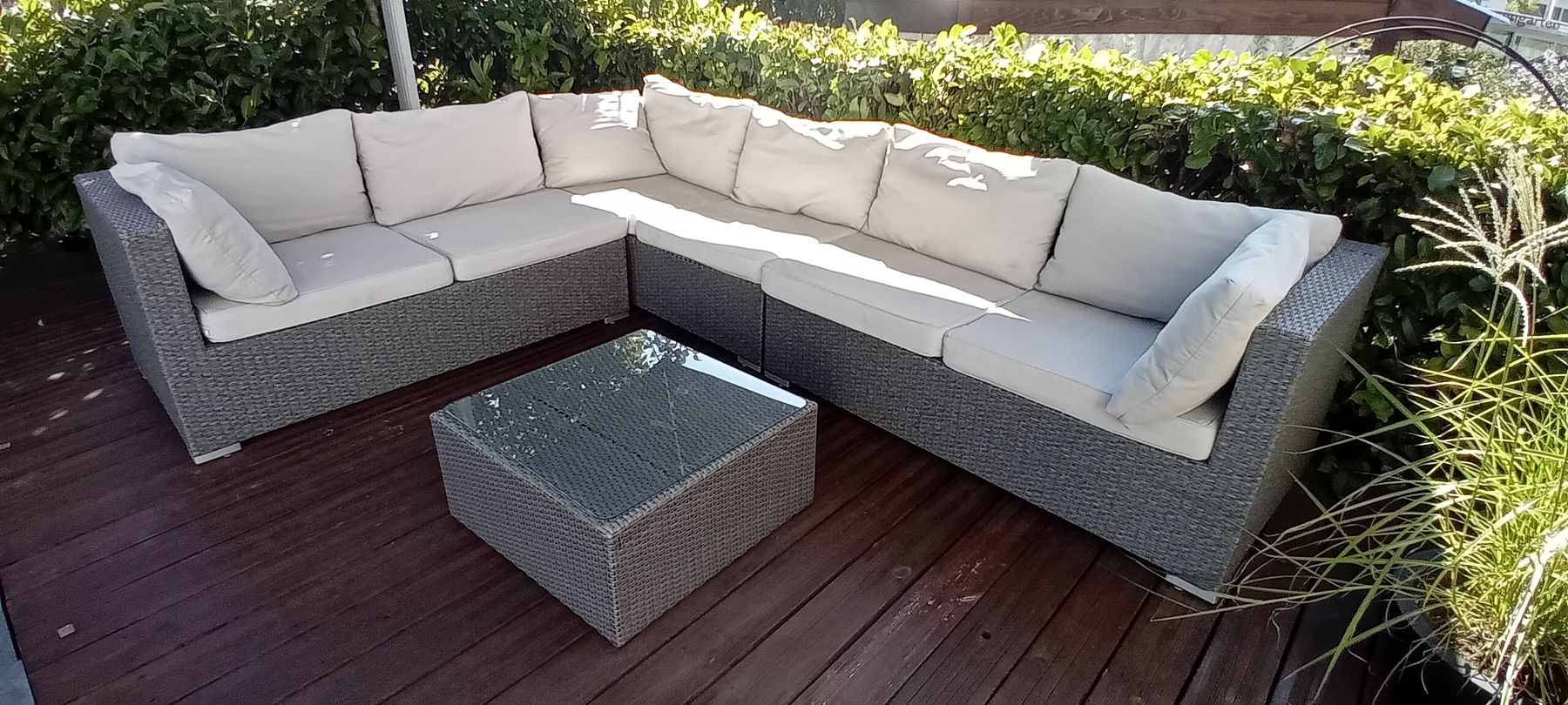 Divani: Gartenloung Ecksofa mit Tisch grau gebraucht – Usato da Gossau ZH venduto da gecko-7 2