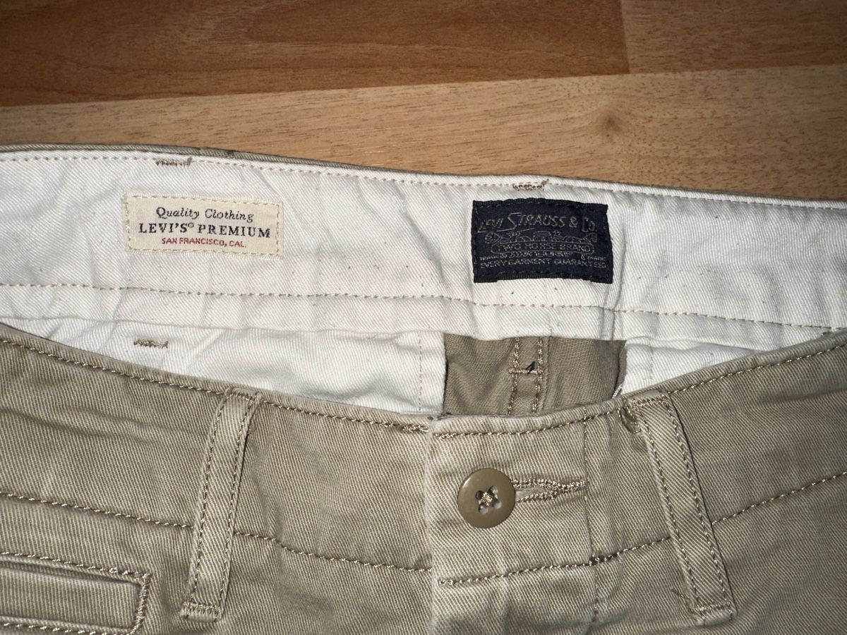 Levi's Hosen: Kurze Hose Levi Strauss Gr. 29 einfache Bundweite 38cm beige – Gebraucht aus Wald AR von sar_x867 2