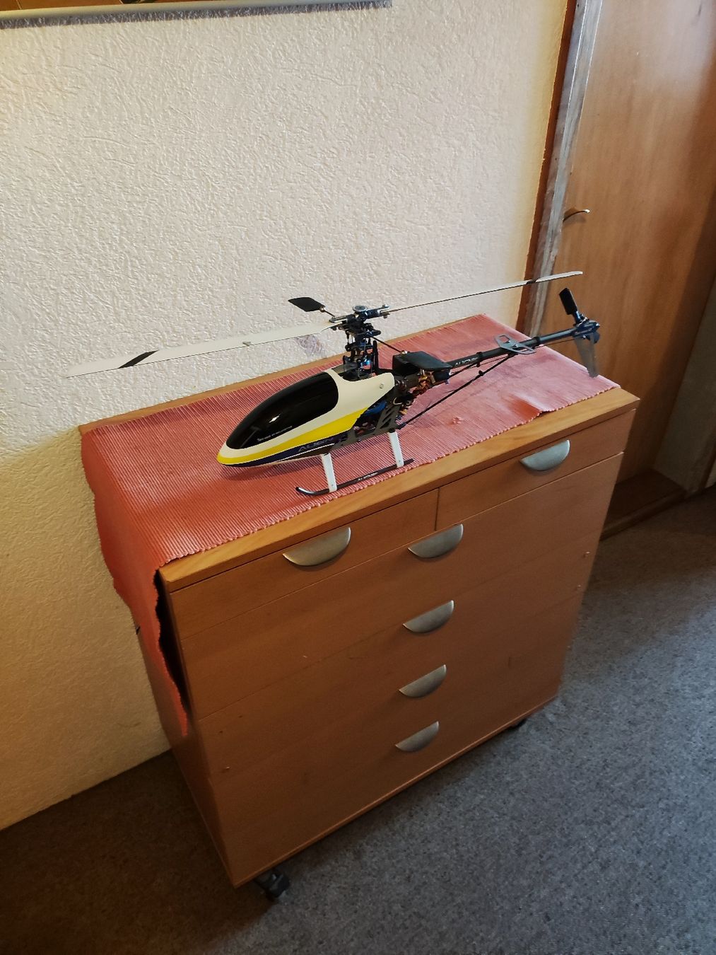 RC Modellbau: Trex Topspeed 450 V2 – Defekt aus Berg TG von buentertrans