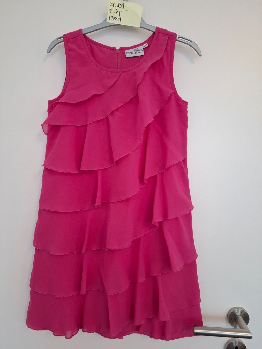 Vestiti & Gonne: Kleid / Sommerkleid pink Gr. 134 – Usato da Mels venduto da Aloha86