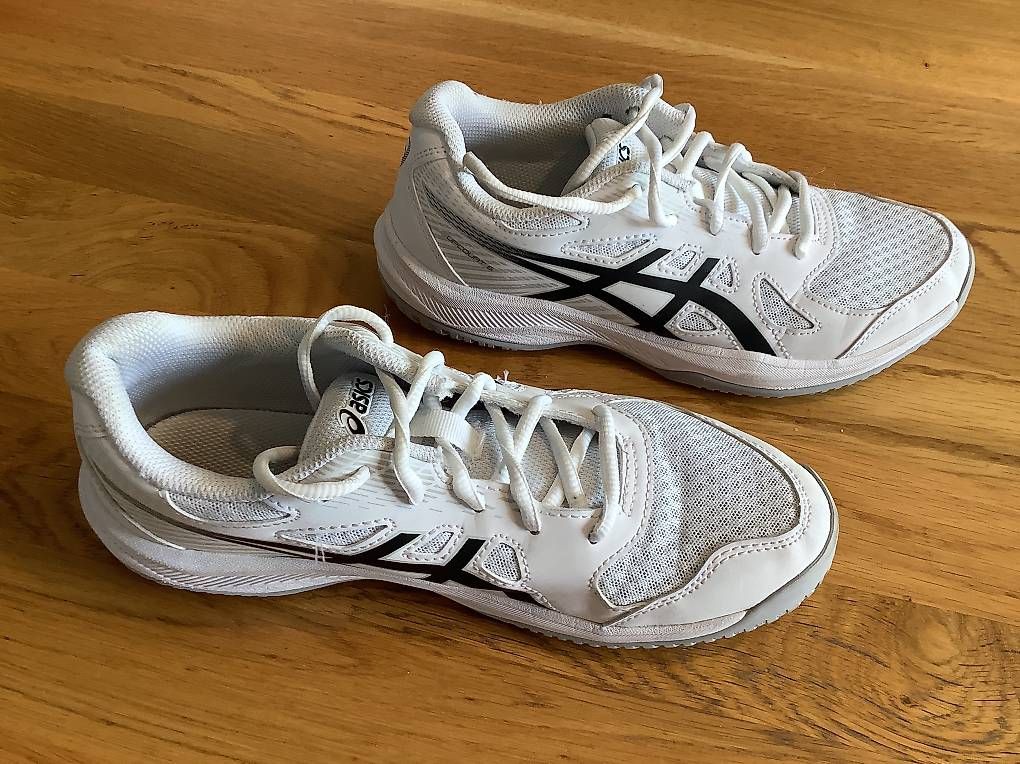 Scarpe da uomo: ASICS Hallenturnschuhe Grösse 39 – Usato da Affoltern am Albis venduto da ShugAaA 3