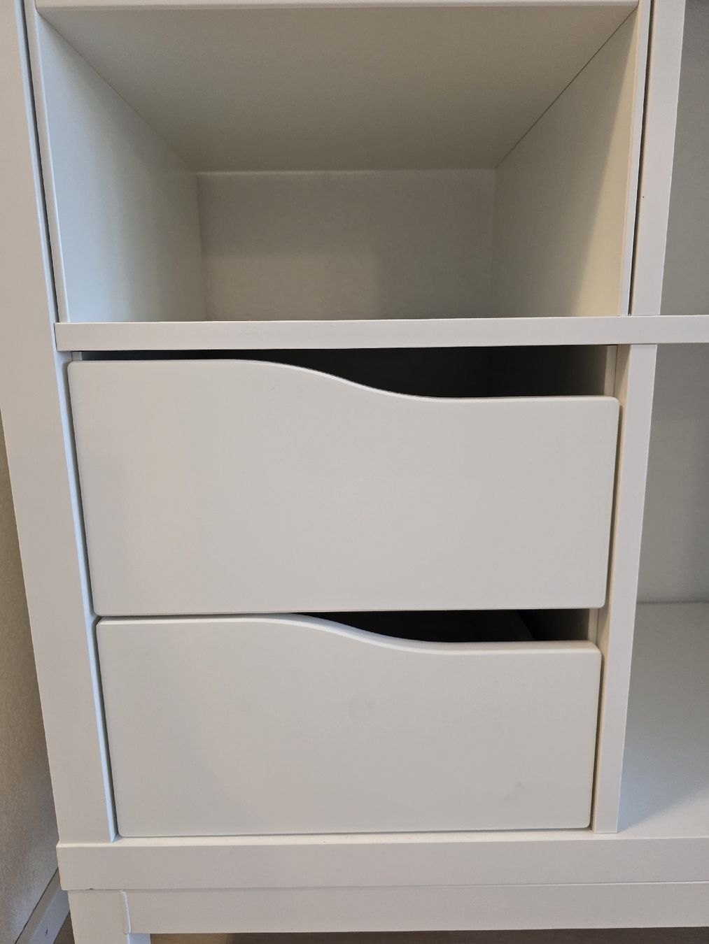 Ikea Cassettiere: kallax, kommode, neuwertig – Usato da Niederscherli venduto da Pemela 1