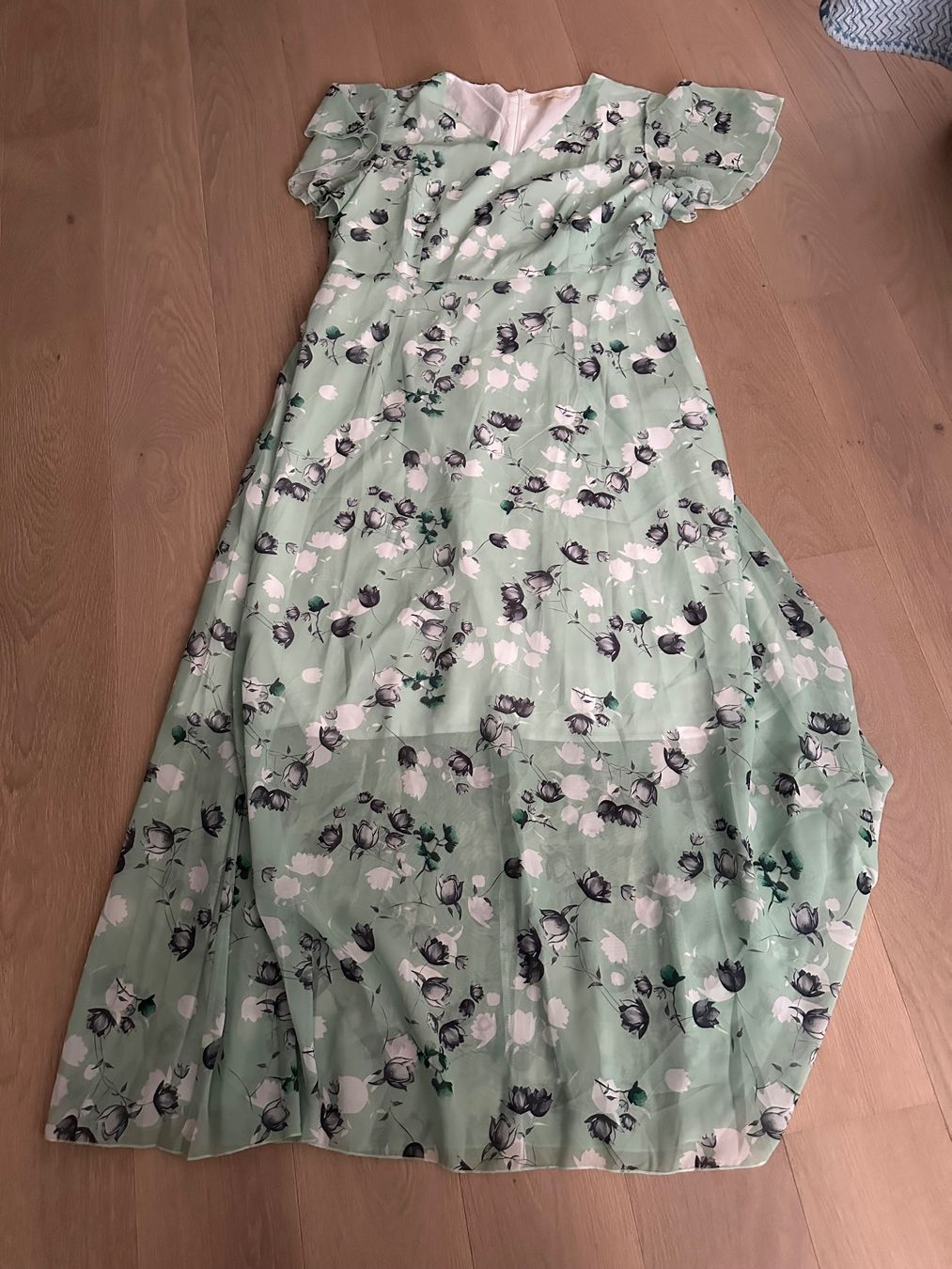 Vestiti: Sommerliches Maxikleid, Blumenmuster – Nuovo (secondo la descrizione) da Pfäffikon ZH venduto da bingo74