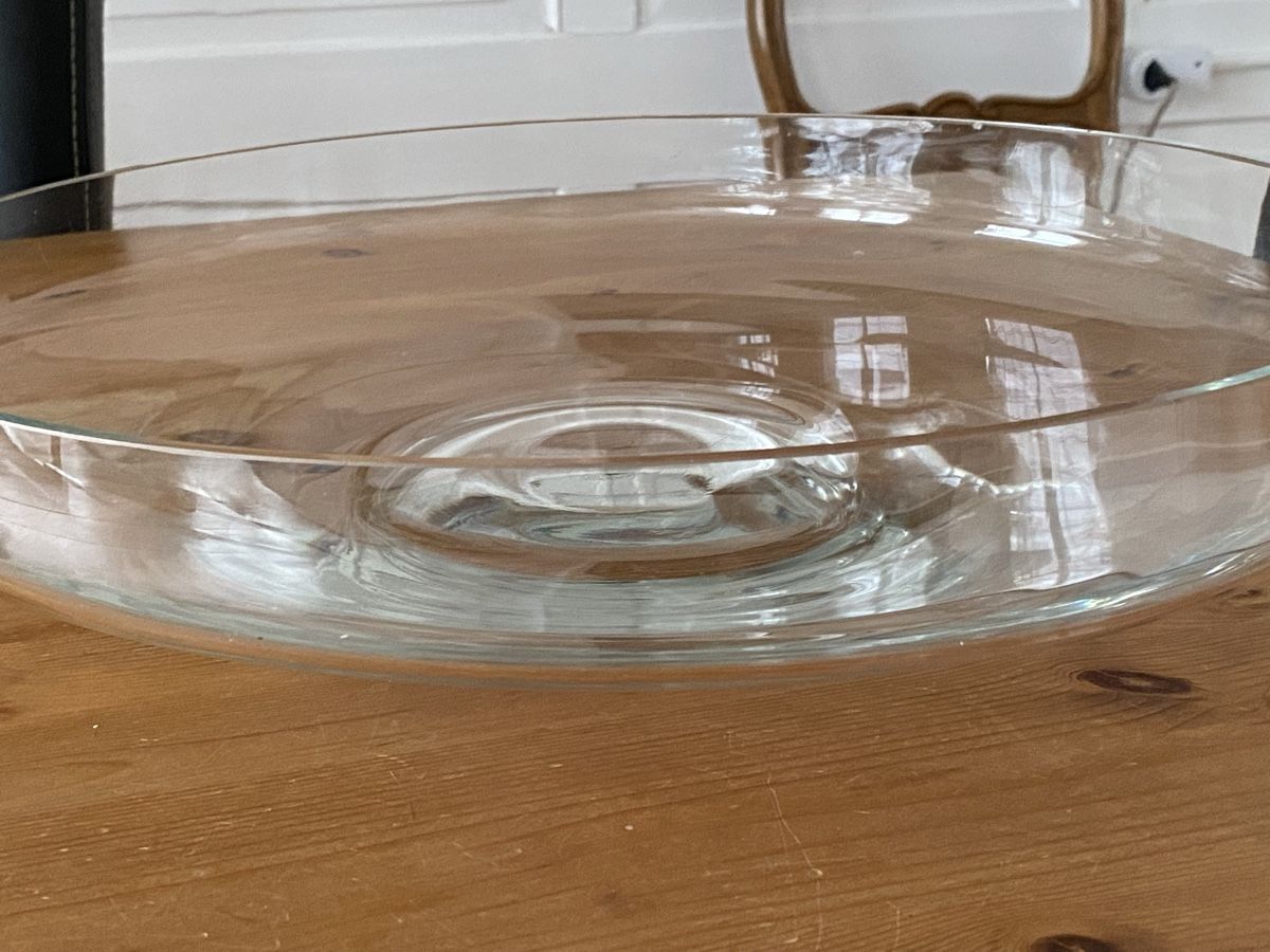 Schalen: Elegante, riesige Glasschale für Früchte oder Deko – Gebraucht aus St.Gallen von kingsamas 1