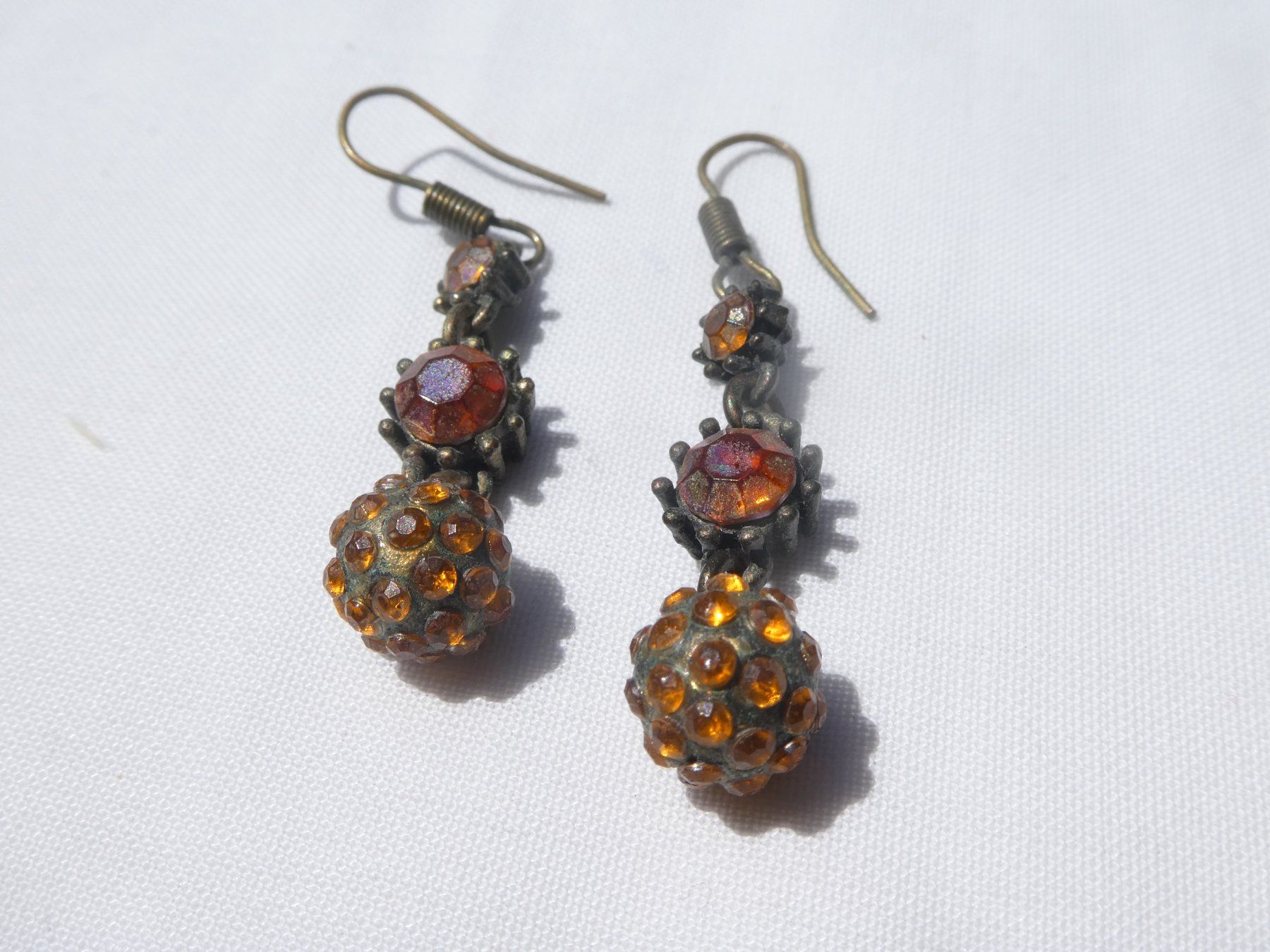 Ohrringe & -stecker: Vintage Ohrhänger, Modeschmuck – Gebraucht aus Gattikon von kaandooh